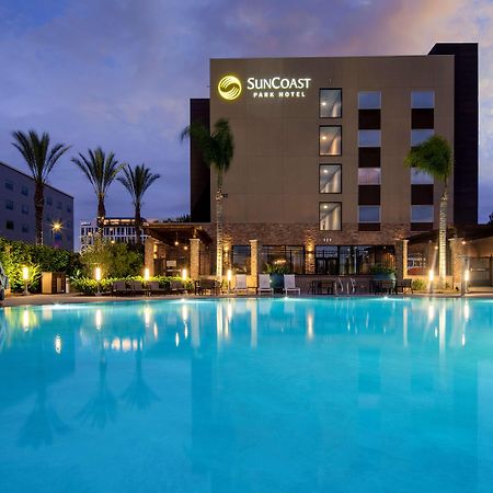 Suncoast Hotel Anaheim, Tapestry Collection By Hilton Exteriör bild